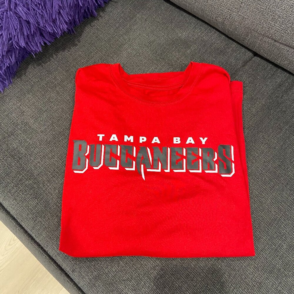Red Tampa Bay Bucs Longsleeve DriFit